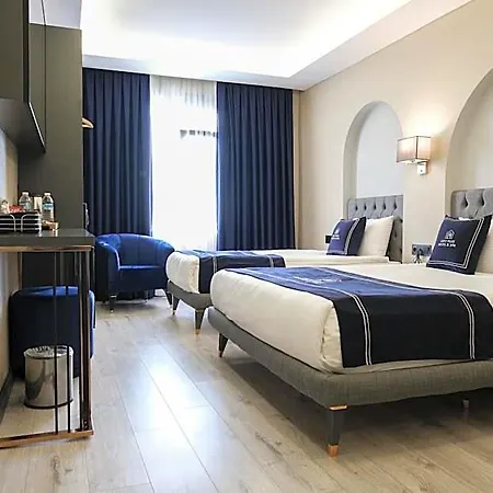 & Private Transportation Airport-by Loft 4* Istanbul